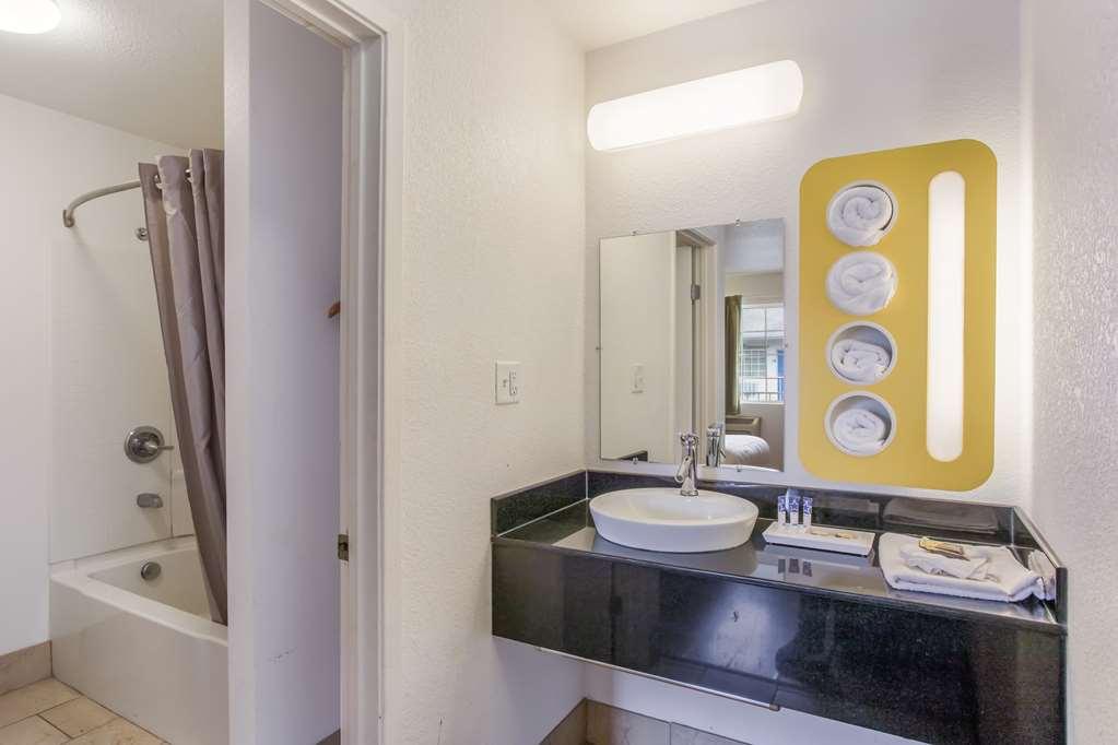 Americas Best Value Inn ボーリンググリーン エクステリア 写真