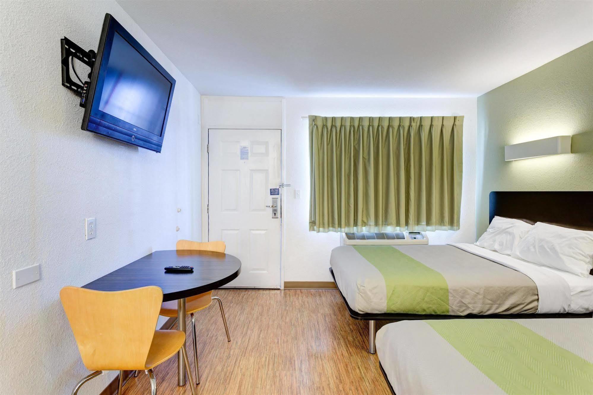 Americas Best Value Inn ボーリンググリーン エクステリア 写真