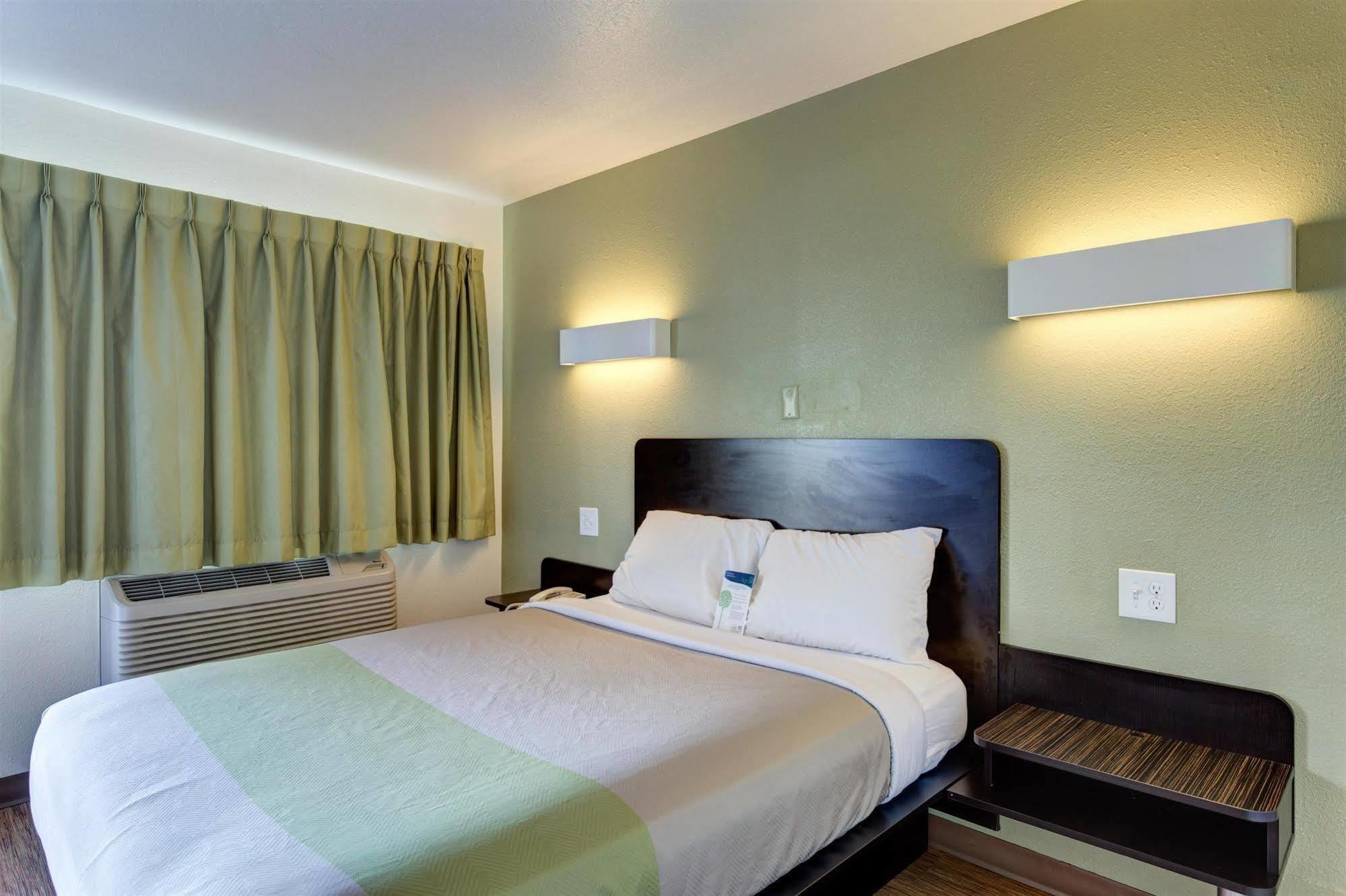 Americas Best Value Inn ボーリンググリーン エクステリア 写真