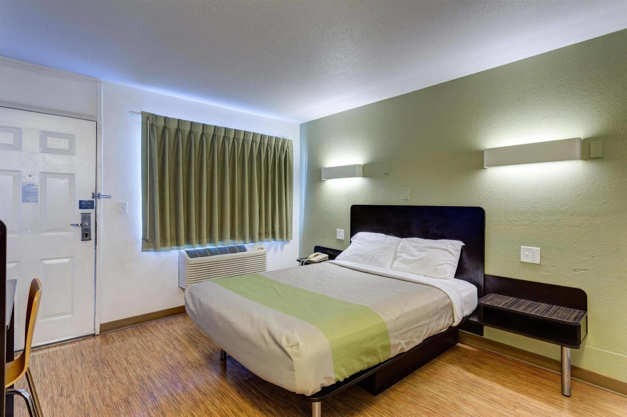 Americas Best Value Inn ボーリンググリーン エクステリア 写真